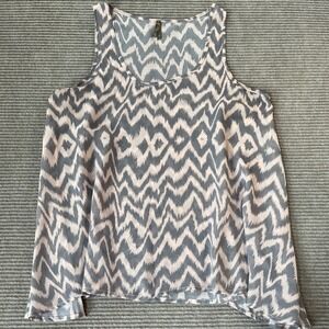 Stella Grey Pink Chevron Ikat Print Sleeveless Scoop Neck Tank Top Small